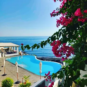 Villaggio - Isola Di Estrómboli