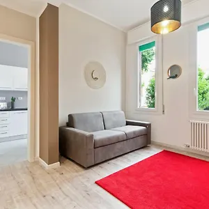 https://prato-della-valle-central-apartment.hotelinveneto.com